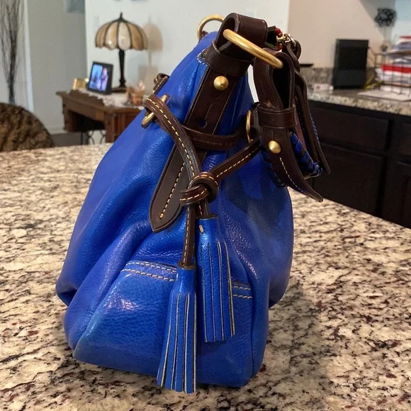 RARE! Dooney and Bourke Toledo leather hobo - Picture 3 of 15